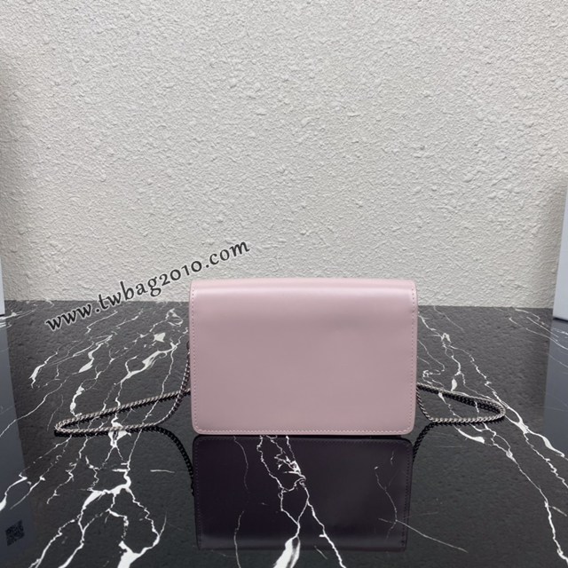 Prada專櫃新款大三角翻蓋鏈條小挎包 1BH189 普拉達頂級原單三角形徽標女包 csp1311